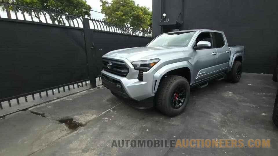 3TMLB5JN9RM003083 Toyota Tacoma 2024