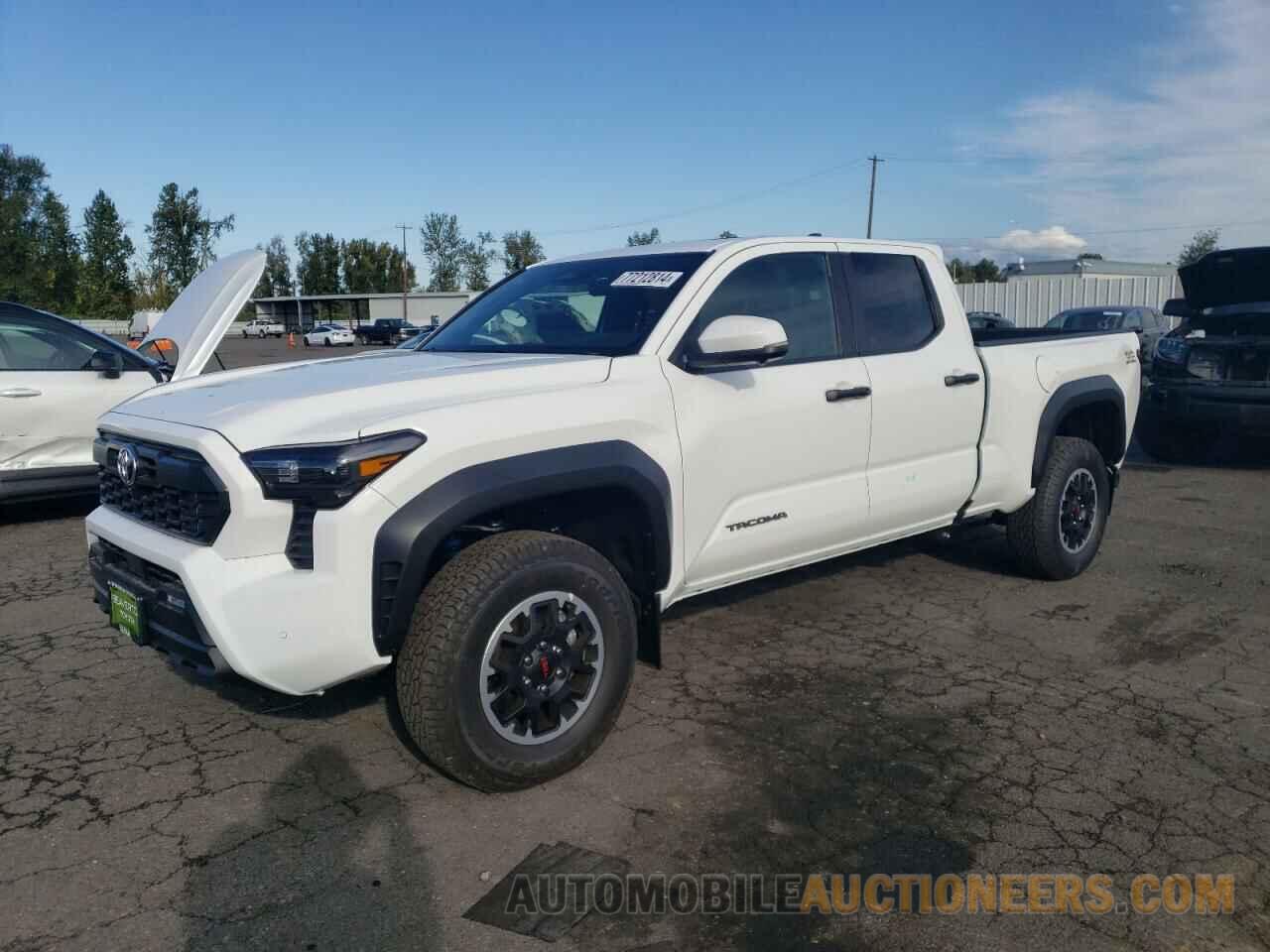 3TMLB5JNXRM043639 TOYOTA TACOMA 2024