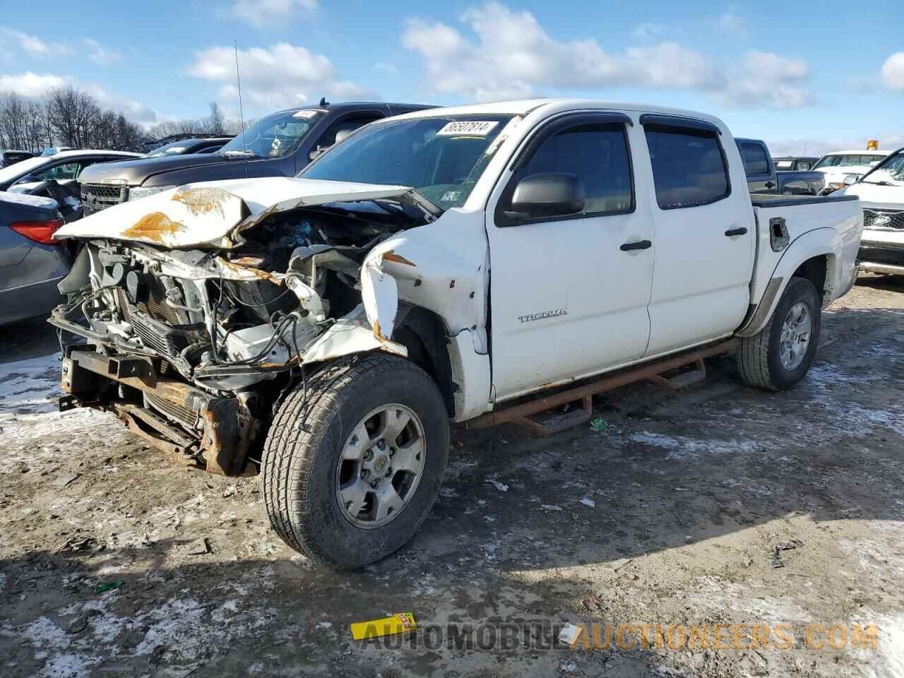 3TMLU4EN0BM078386 TOYOTA TACOMA 2011