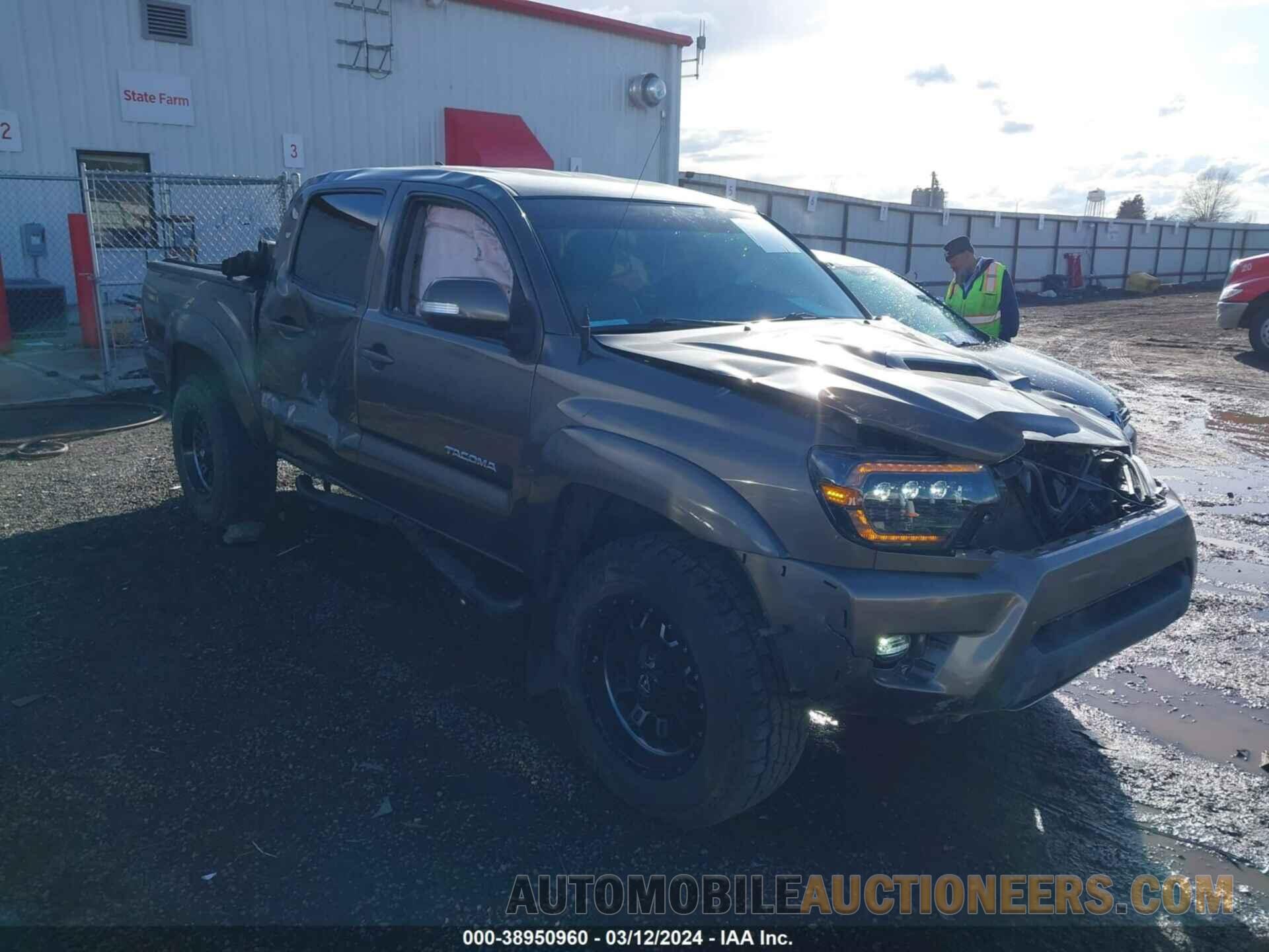 3TMLU4EN0FM167932 TOYOTA TACOMA 2015