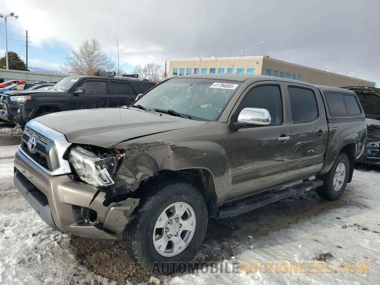 3TMLU4EN0FM167977 TOYOTA TACOMA 2015