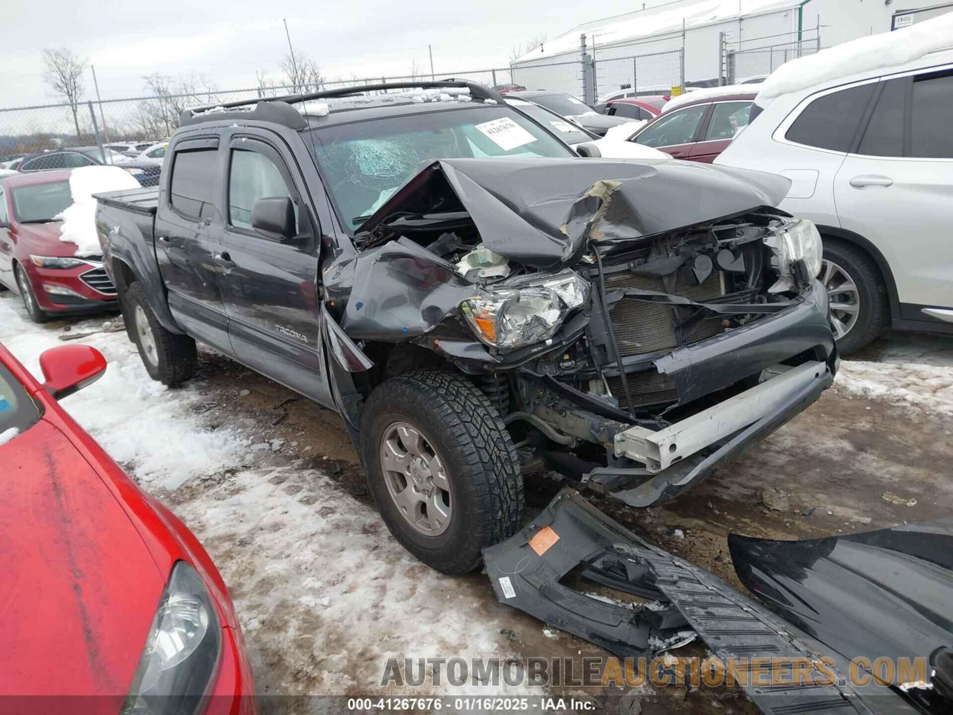 3TMLU4EN0FM184813 TOYOTA TACOMA 2015