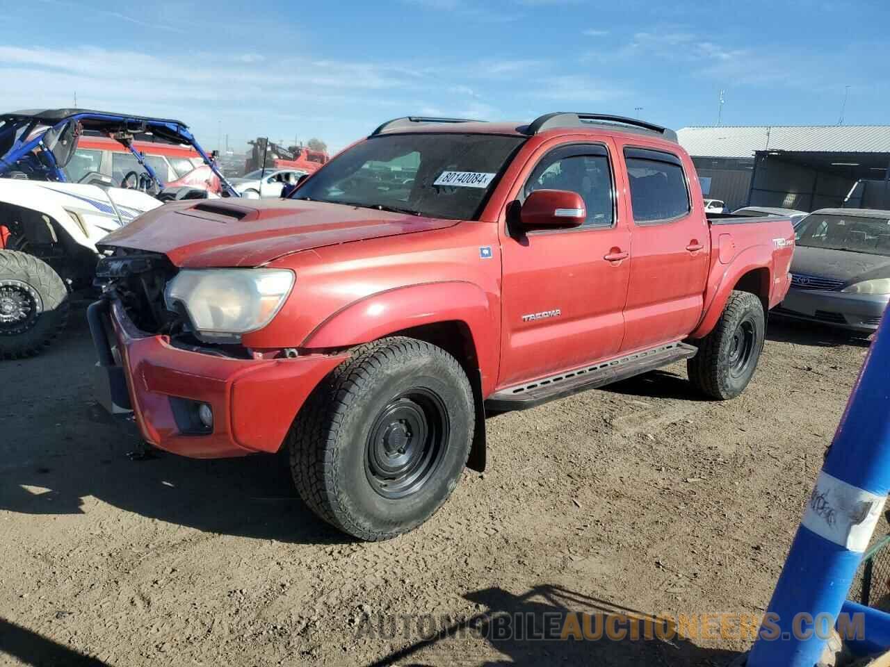 3TMLU4EN1FM171908 TOYOTA TACOMA 2015