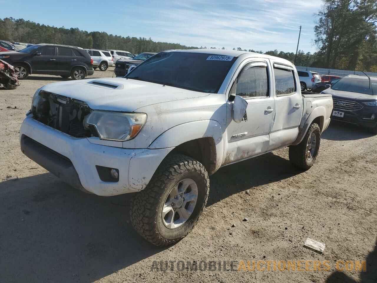 3TMLU4EN1FM201845 TOYOTA TACOMA 2015