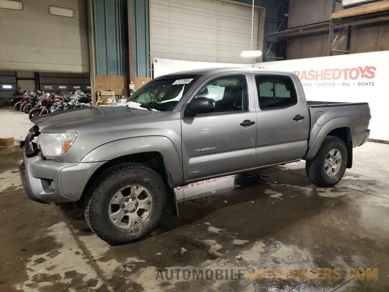 3TMLU4EN2FM166278 TOYOTA TACOMA 2015