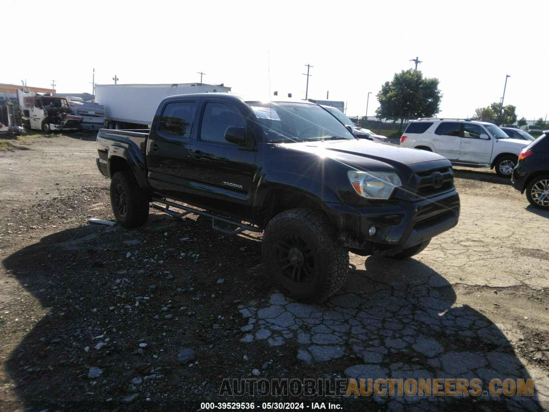 3TMLU4EN2FM166829 TOYOTA TACOMA 2015