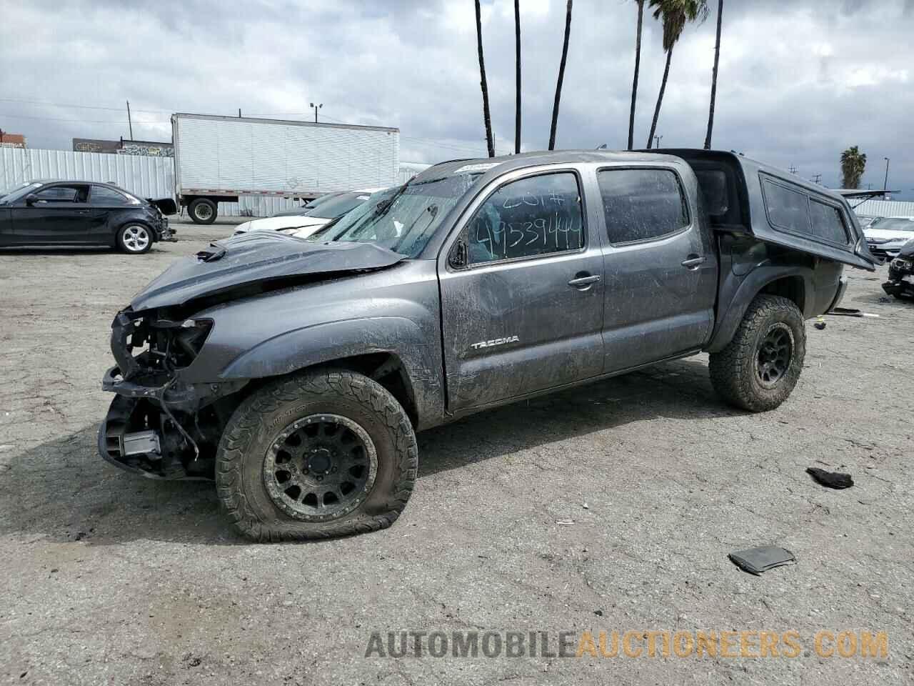 3TMLU4EN2FM170539 TOYOTA TACOMA 2015