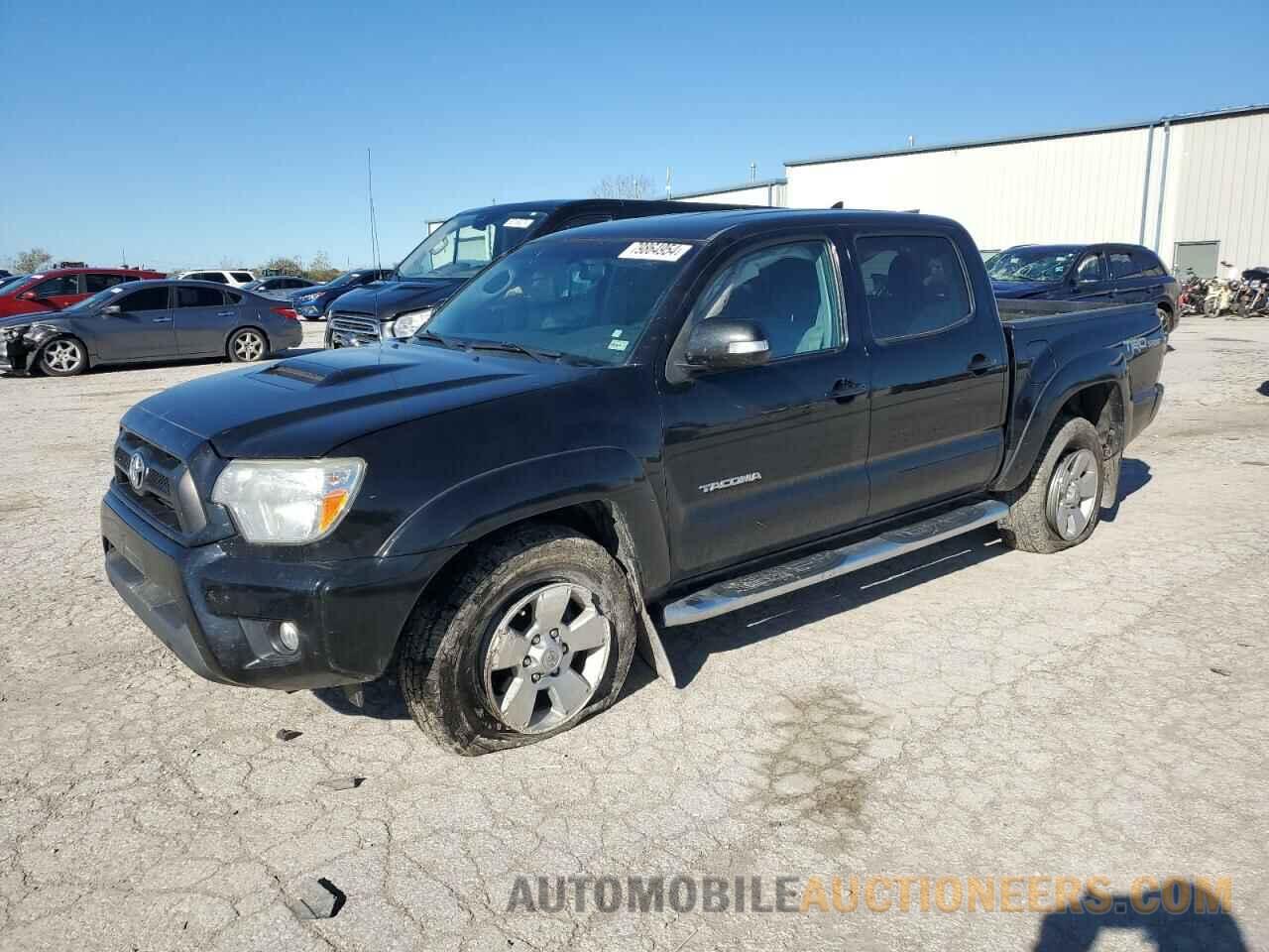 3TMLU4EN2FM175367 TOYOTA TACOMA 2015