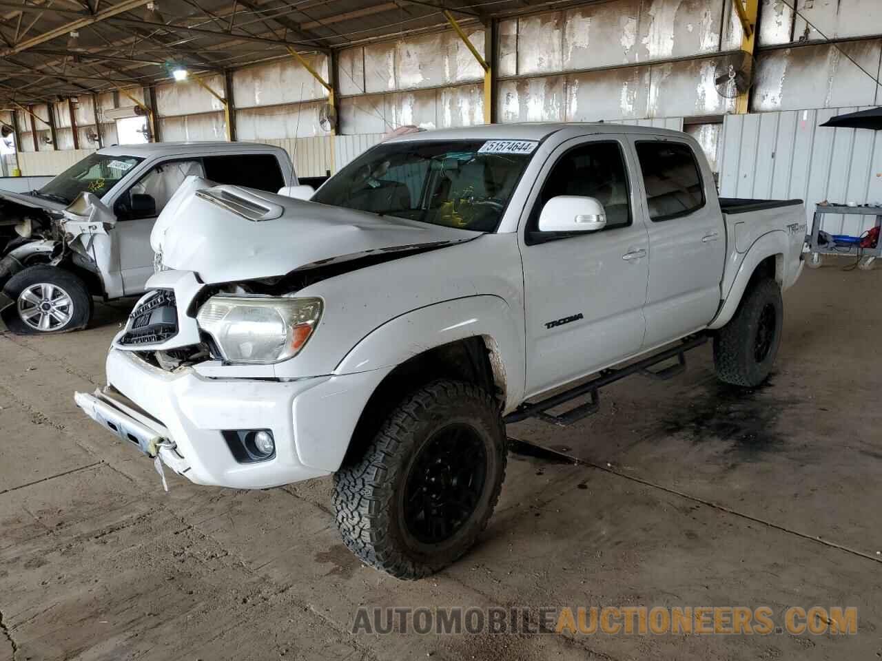 3TMLU4EN2FM180794 TOYOTA TACOMA 2015