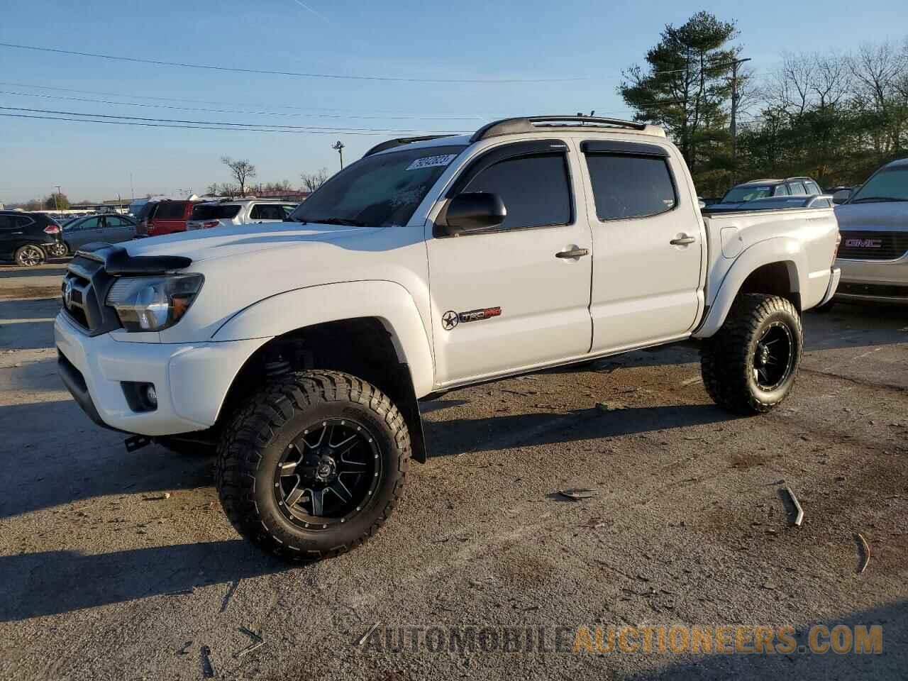 3TMLU4EN2FM190371 TOYOTA TACOMA 2015