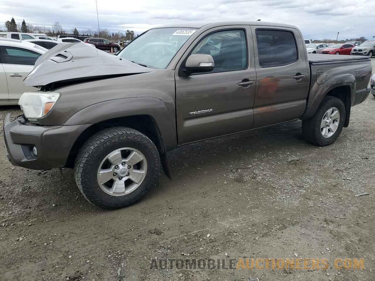 3TMLU4EN2FM195358 TOYOTA TACOMA 2015