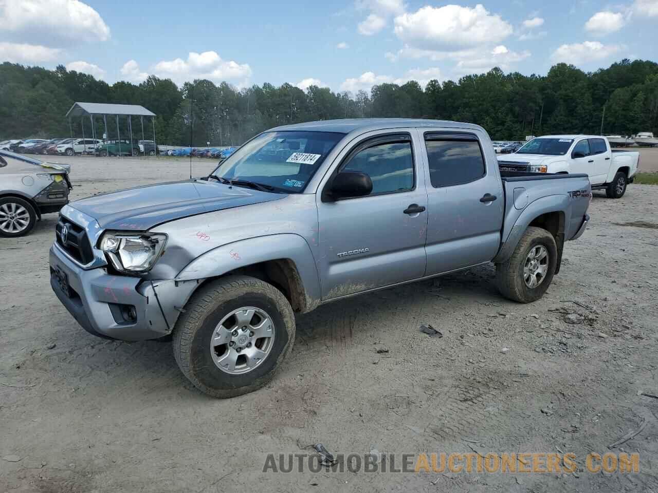 3TMLU4EN2FM207217 TOYOTA TACOMA 2015