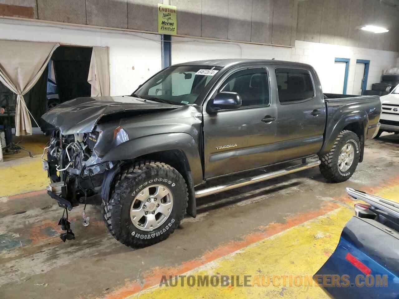 3TMLU4EN3EM141579 TOYOTA TACOMA 2014