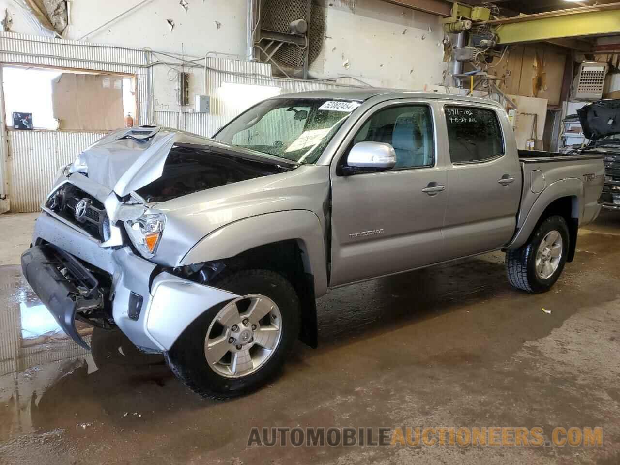 3TMLU4EN3FM200843 TOYOTA TACOMA 2015