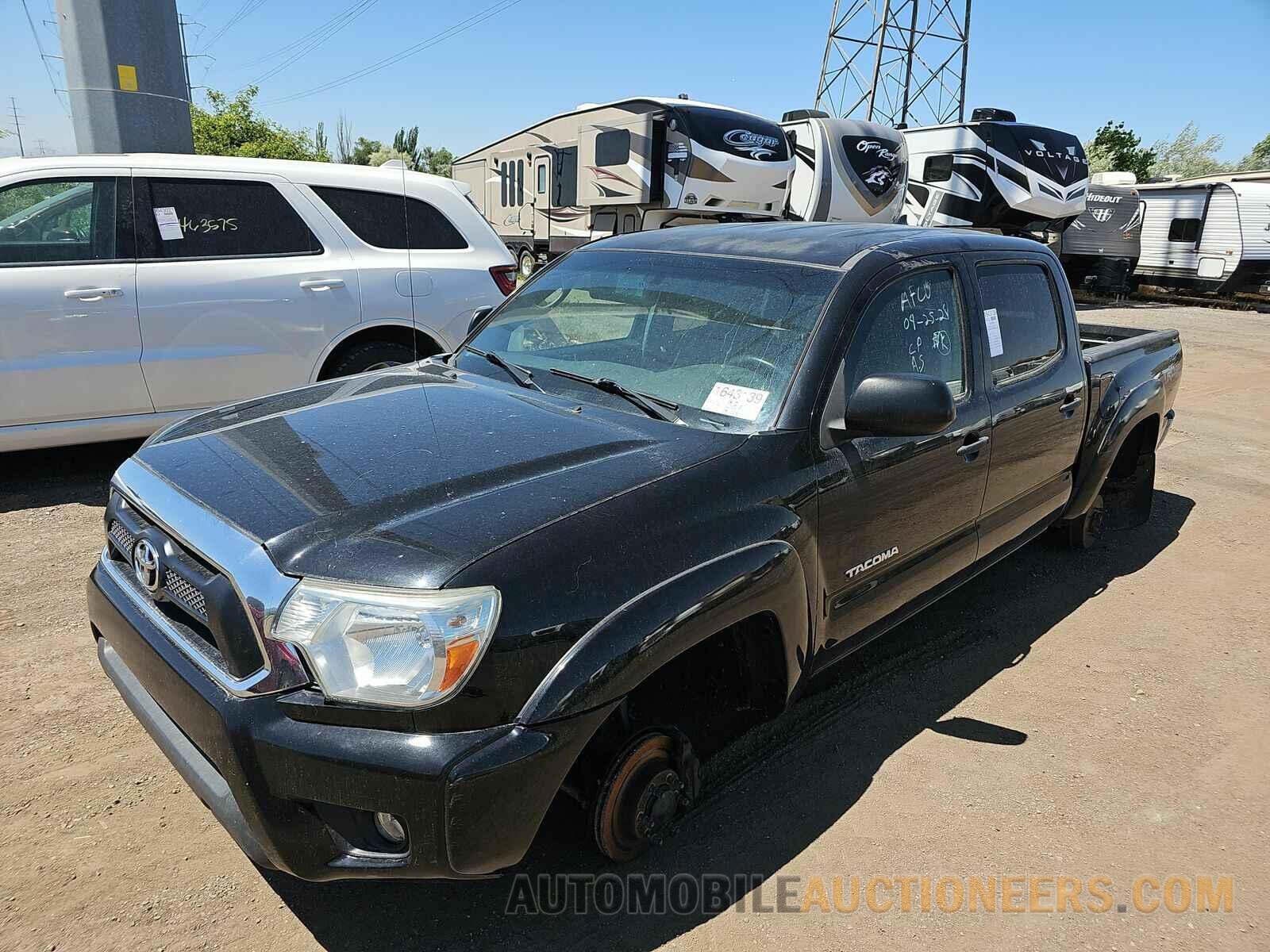 3TMLU4EN4FM178223 Toyota Tacoma 2015