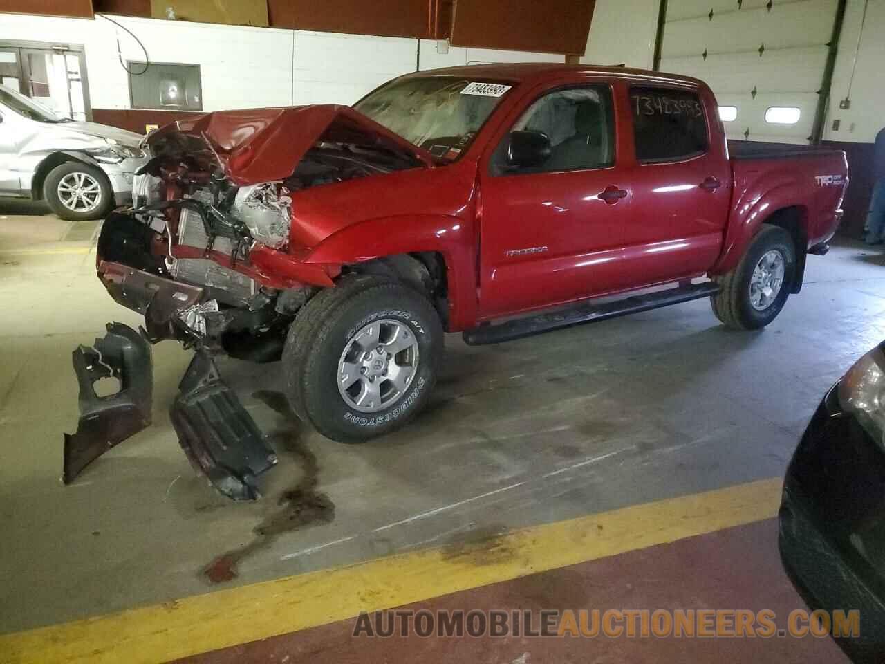 3TMLU4EN4FM178397 TOYOTA TACOMA 2015