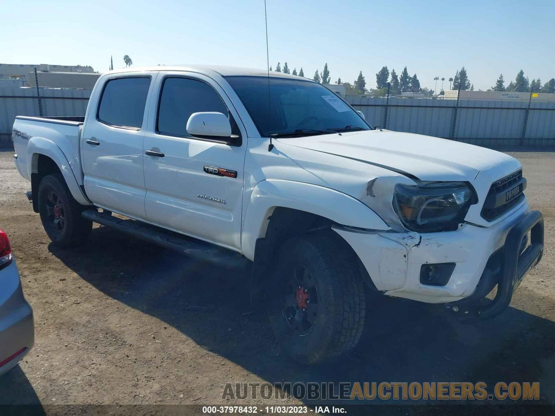 3TMLU4EN4FM179422 TOYOTA TACOMA 2015