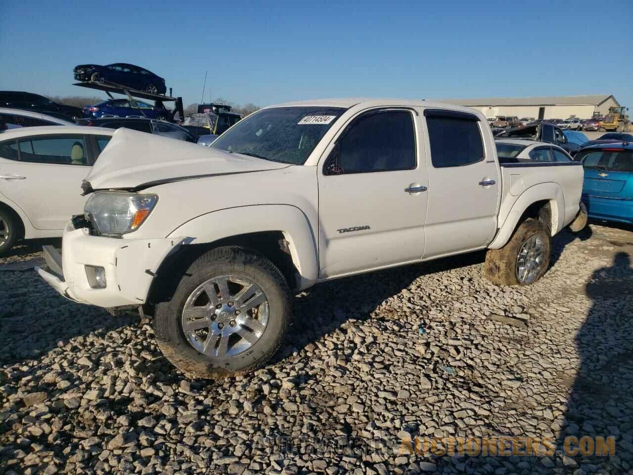 3TMLU4EN4FM185026 TOYOTA TACOMA 2015