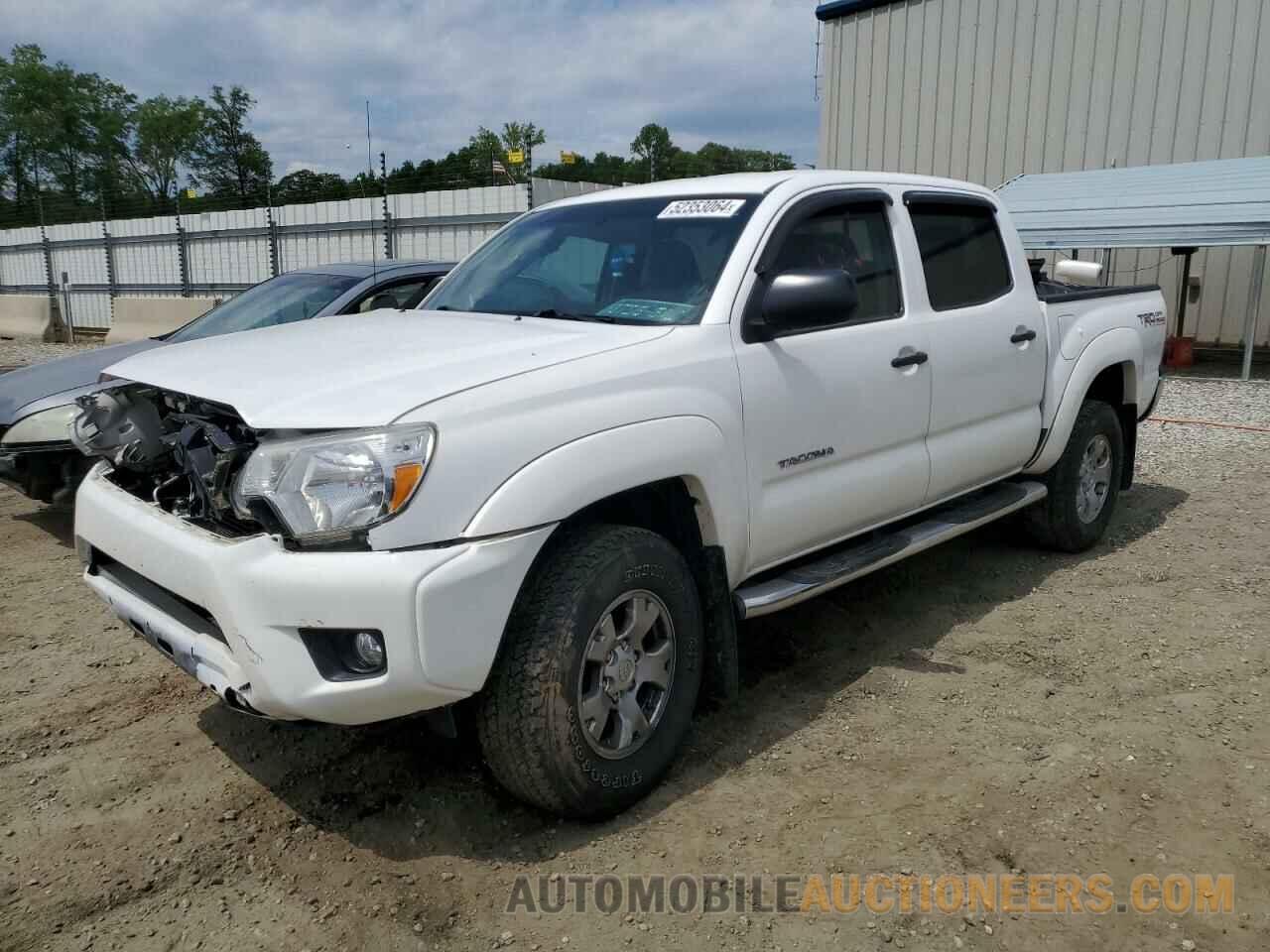 3TMLU4EN4FM196172 TOYOTA TACOMA 2015