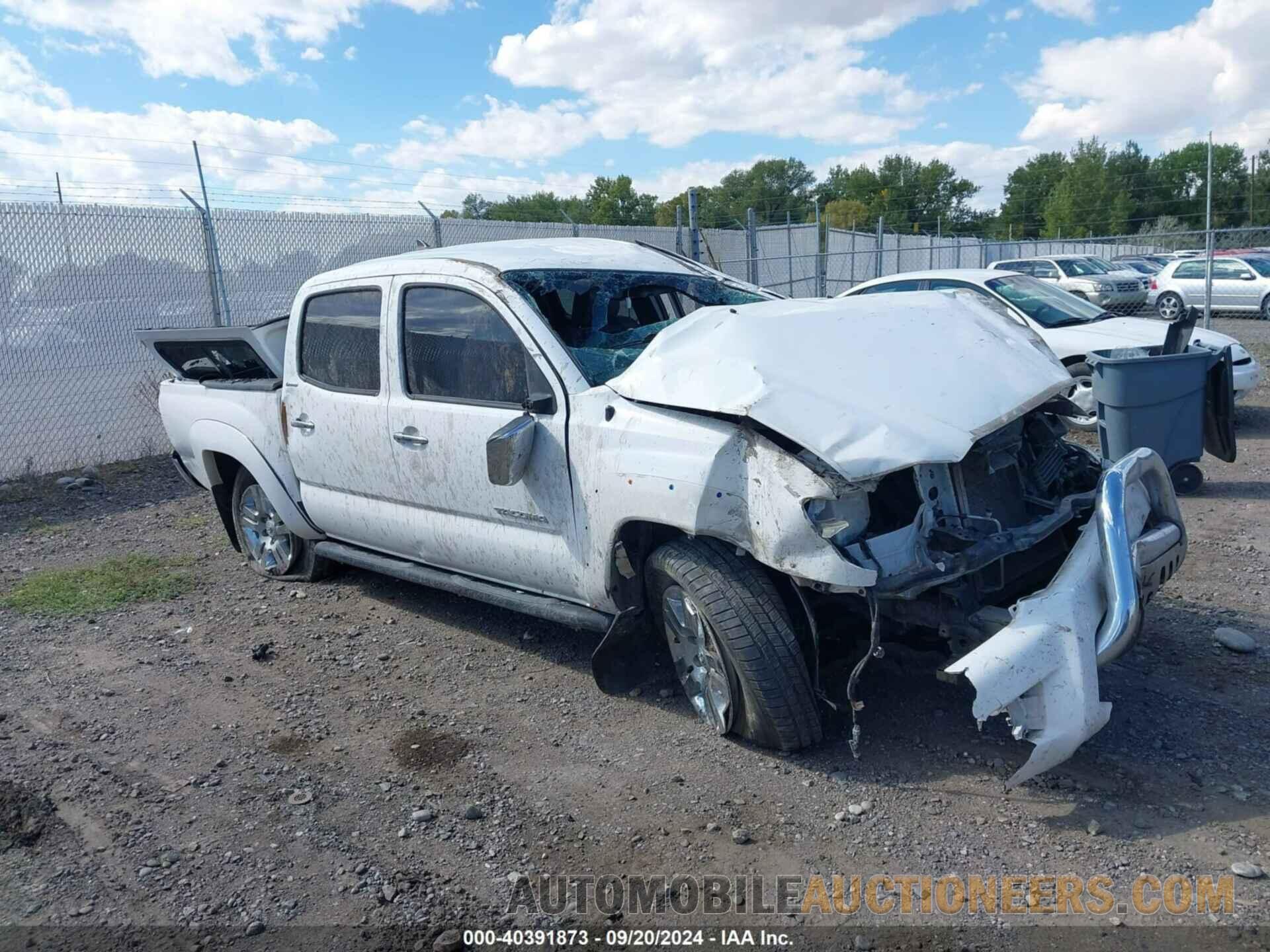 3TMLU4EN5FM165559 TOYOTA TACOMA 2015