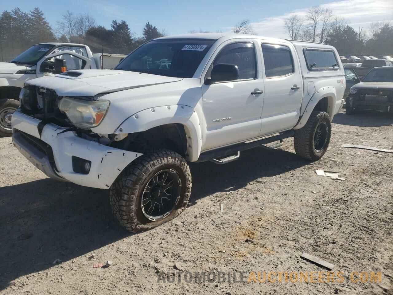 3TMLU4EN6FM165733 TOYOTA TACOMA 2015