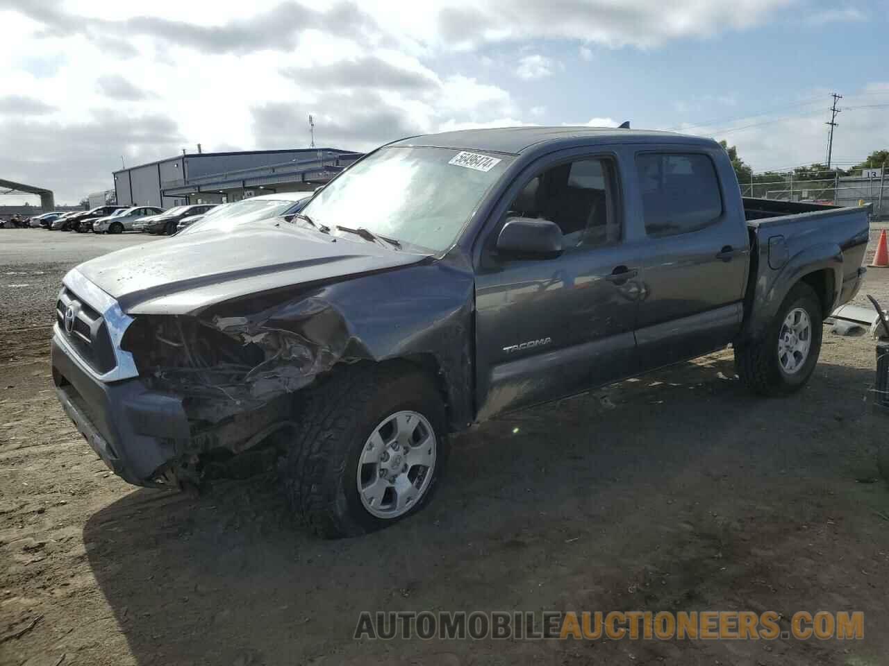 3TMLU4EN6FM167787 TOYOTA TACOMA 2015