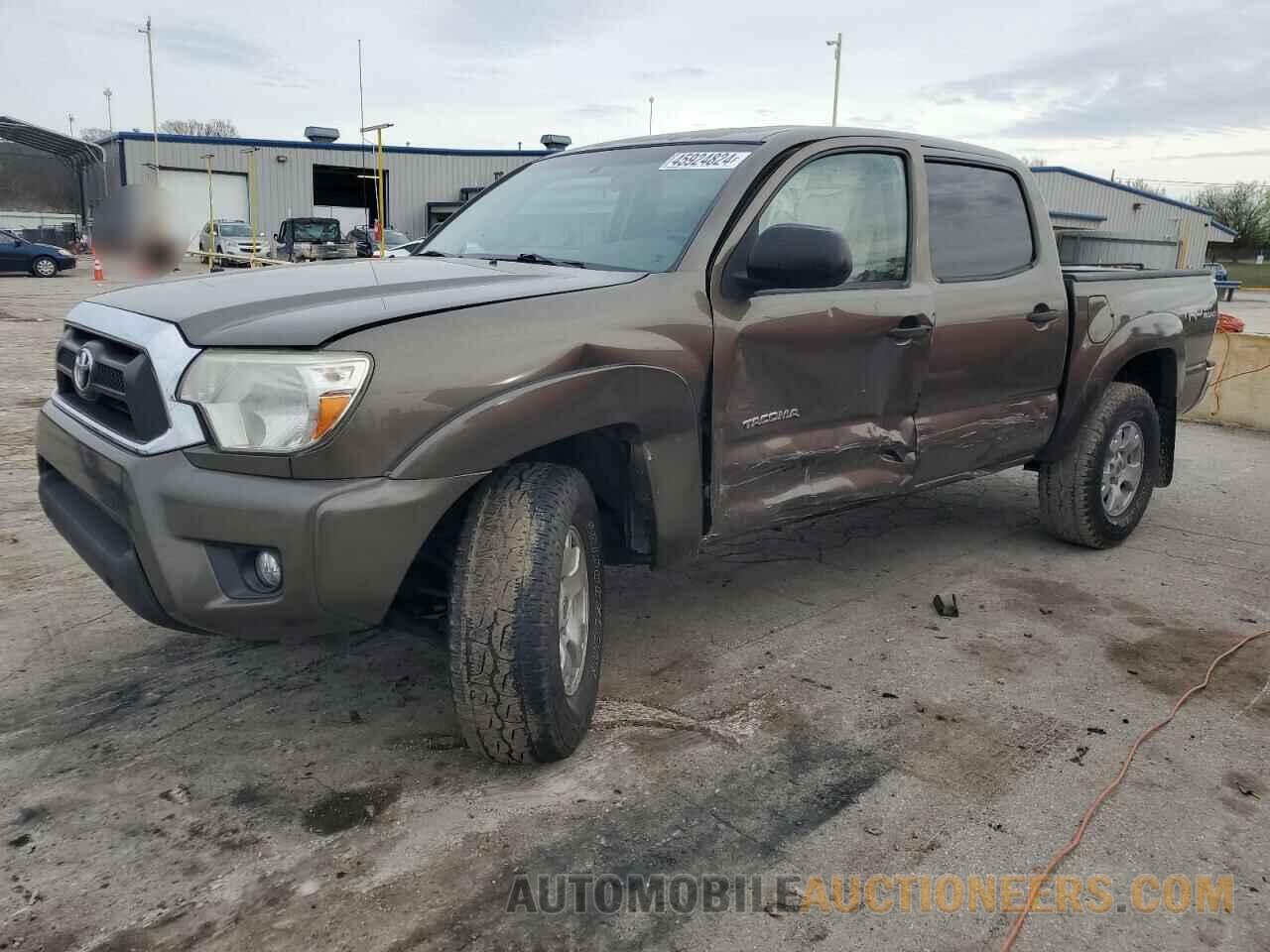 3TMLU4EN6FM201727 TOYOTA TACOMA 2015