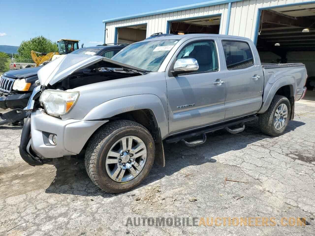 3TMLU4EN6FM204420 TOYOTA TACOMA 2015