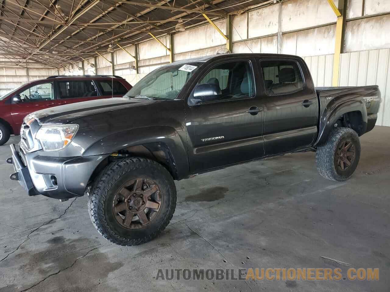 3TMLU4EN7FM177714 TOYOTA TACOMA 2015