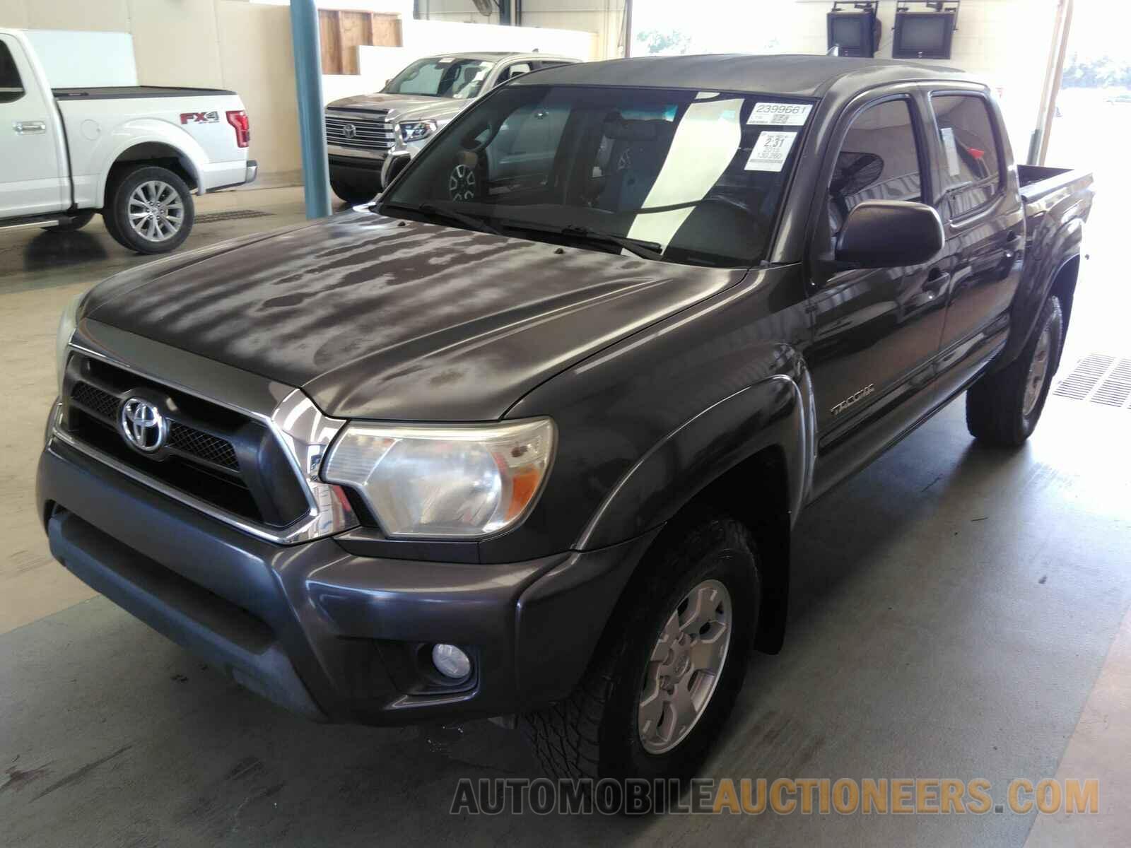 3TMLU4EN7FM187983 Toyota Tacoma 4WD 2015