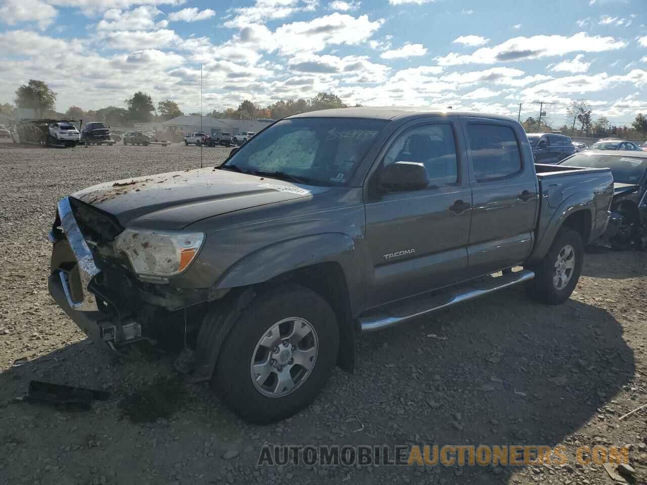 3TMLU4EN7FM189930 TOYOTA TACOMA 2015