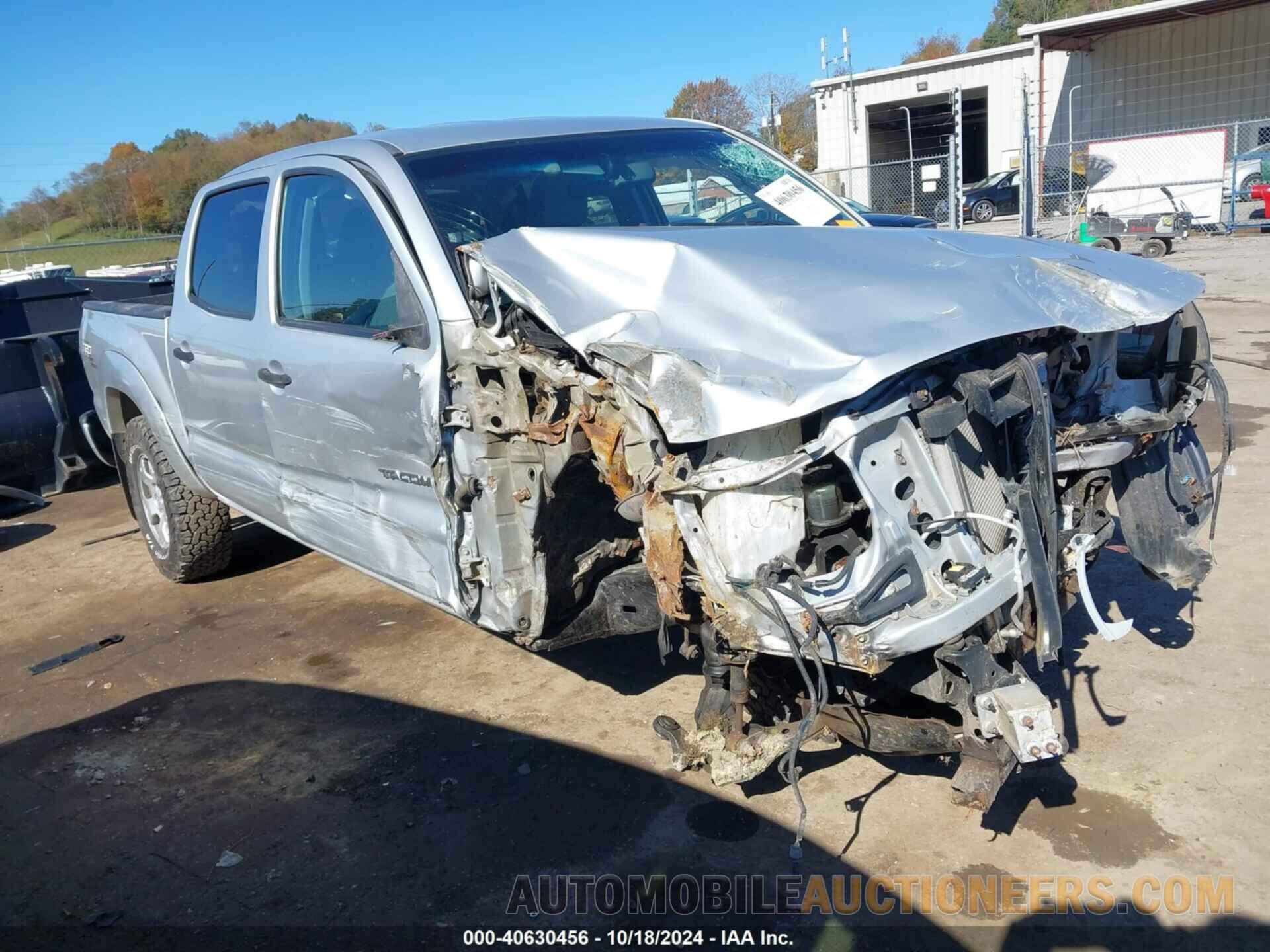 3TMLU4EN8BM069418 TOYOTA TACOMA 2011