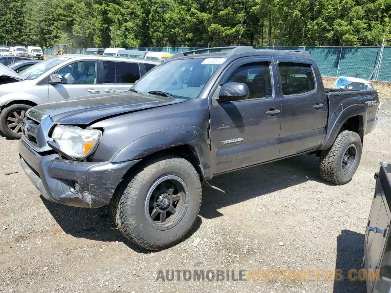 3TMLU4EN8FM182047 TOYOTA TACOMA 2015