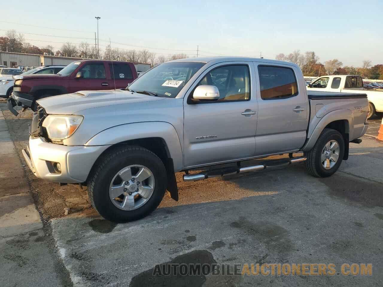 3TMLU4EN9CM101925 TOYOTA TACOMA 2012