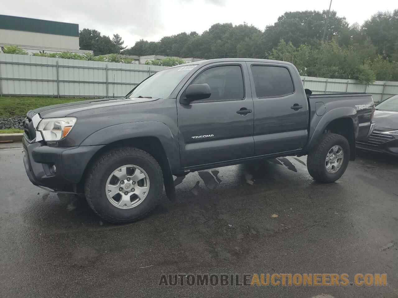 3TMLU4EN9FM200796 TOYOTA TACOMA 2015