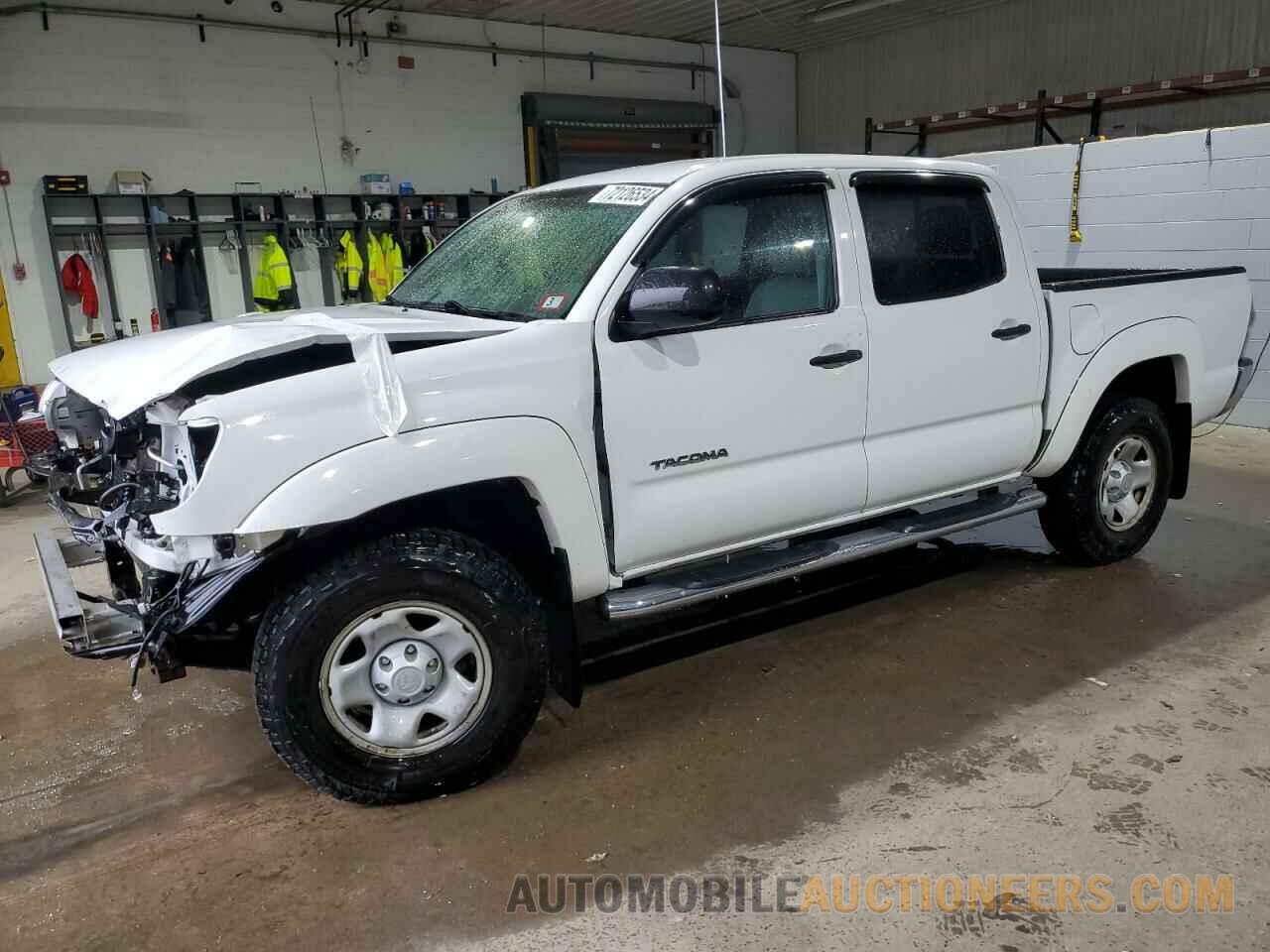 3TMLU4EN9FM206694 TOYOTA TACOMA 2015