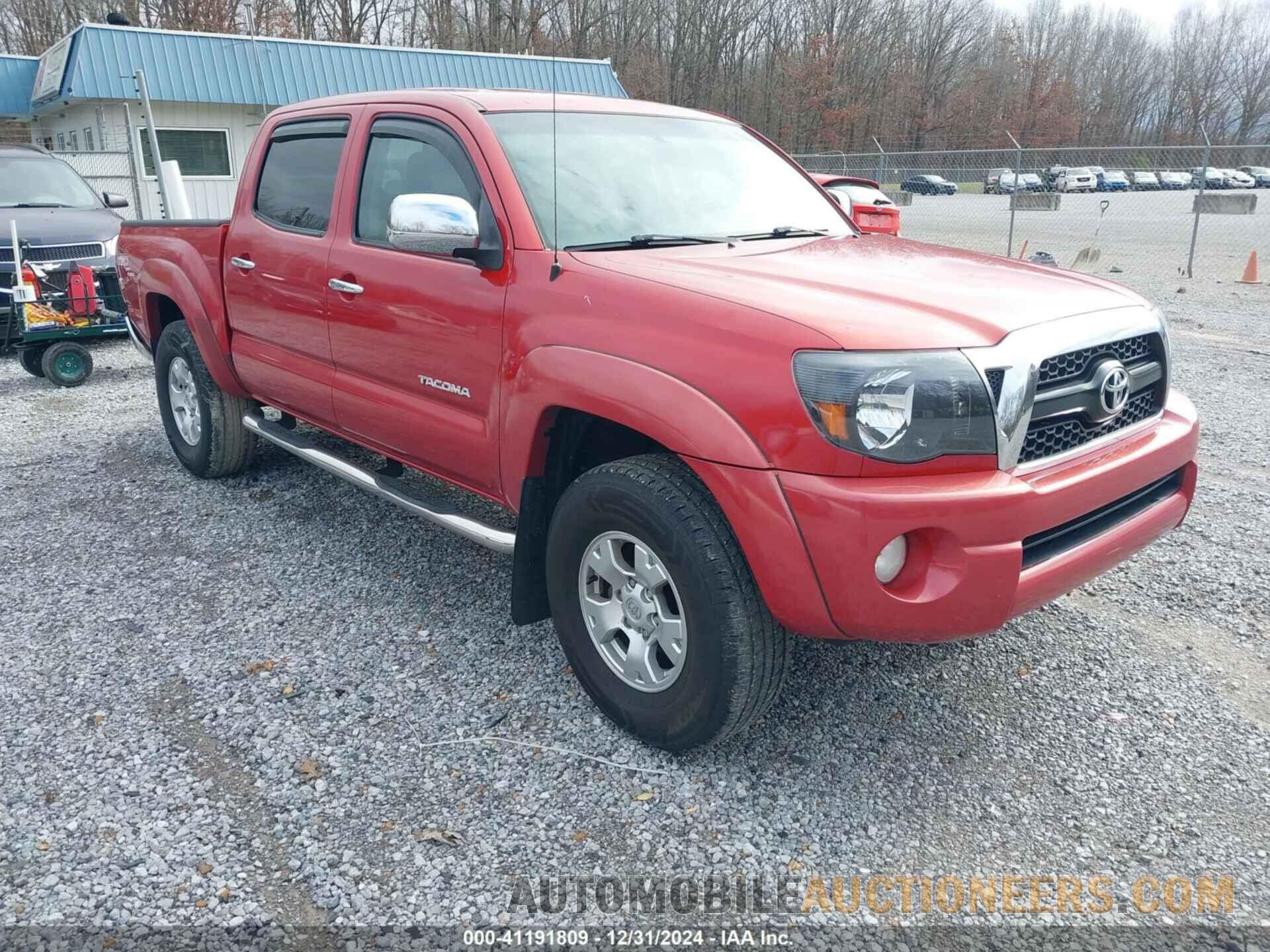 3TMLU4ENXBM078945 TOYOTA TACOMA 2011