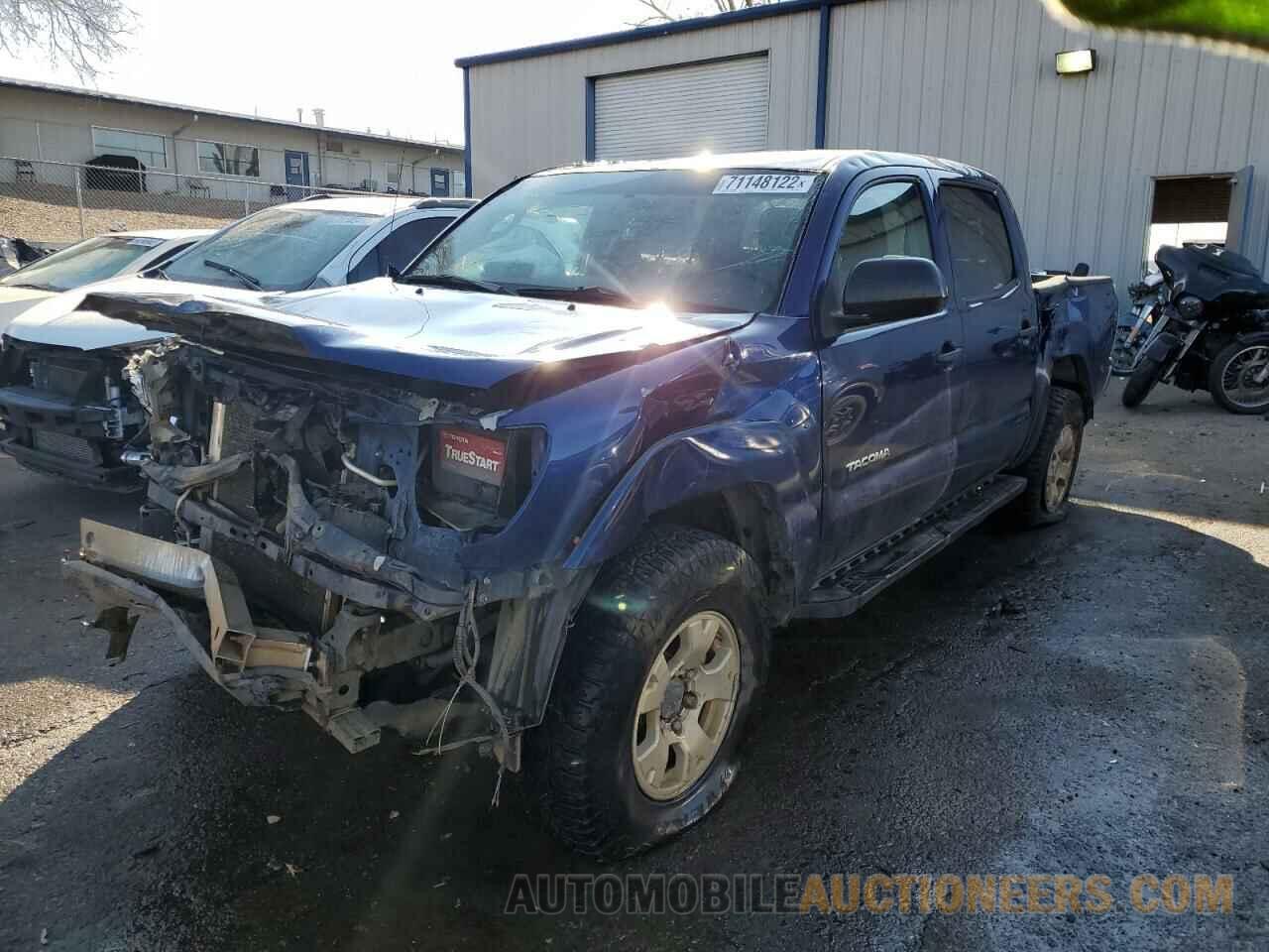 3TMLU4ENXEM143636 TOYOTA TACOMA 2014