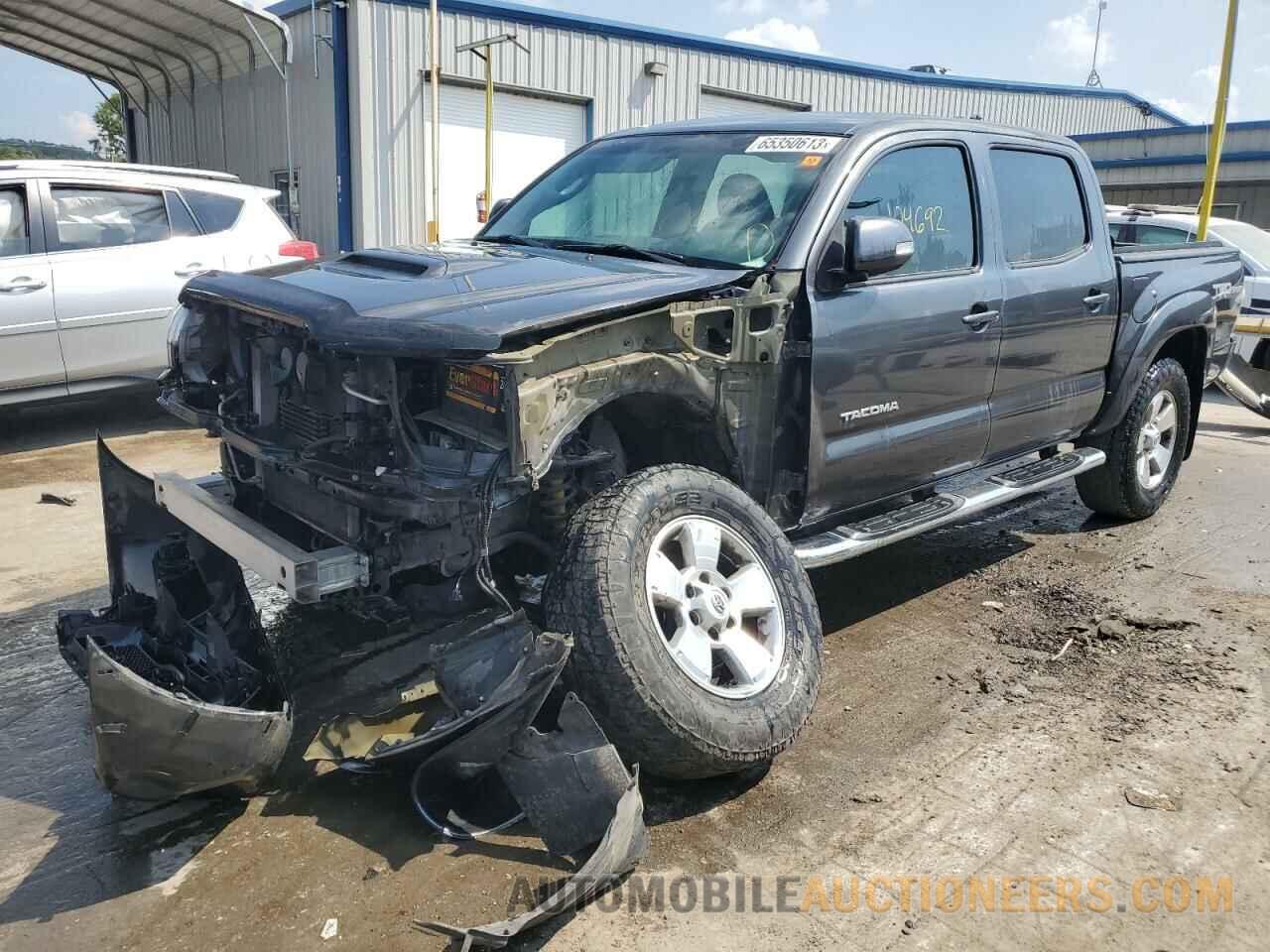 3TMLU4ENXFM177335 TOYOTA TACOMA 2015