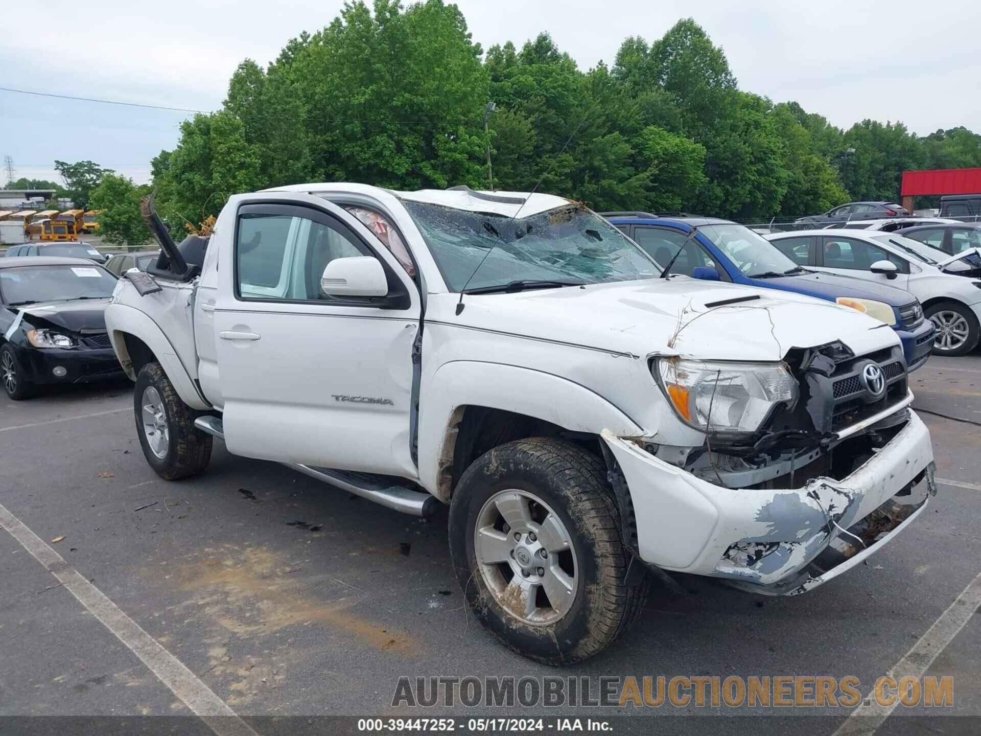 3TMLU4ENXFM186052 TOYOTA TACOMA 2015