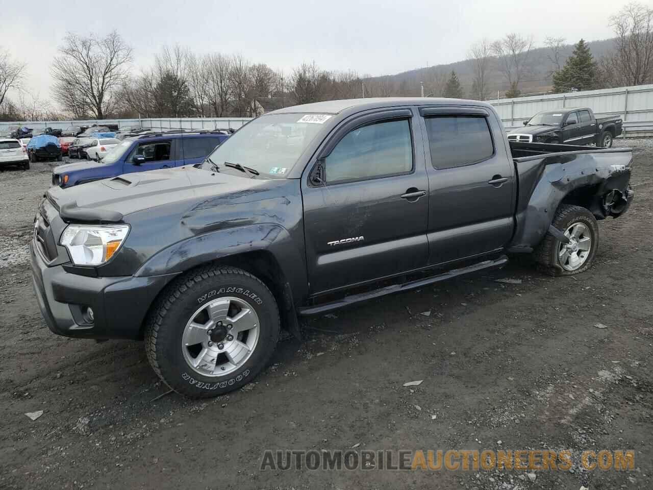 3TMMU4FN0FM081717 TOYOTA TACOMA 2015