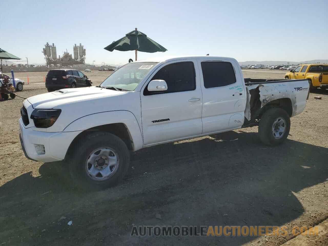 3TMMU4FN0FM086707 TOYOTA TACOMA 2015