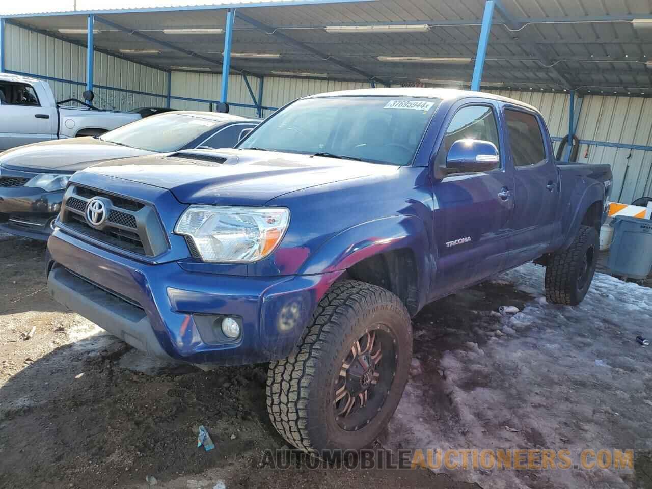 3TMMU4FN1FM084044 TOYOTA TACOMA 2015