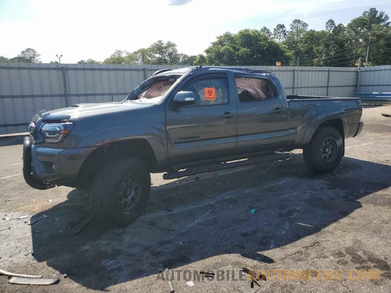 3TMMU4FN5FM085682 TOYOTA TACOMA 2015