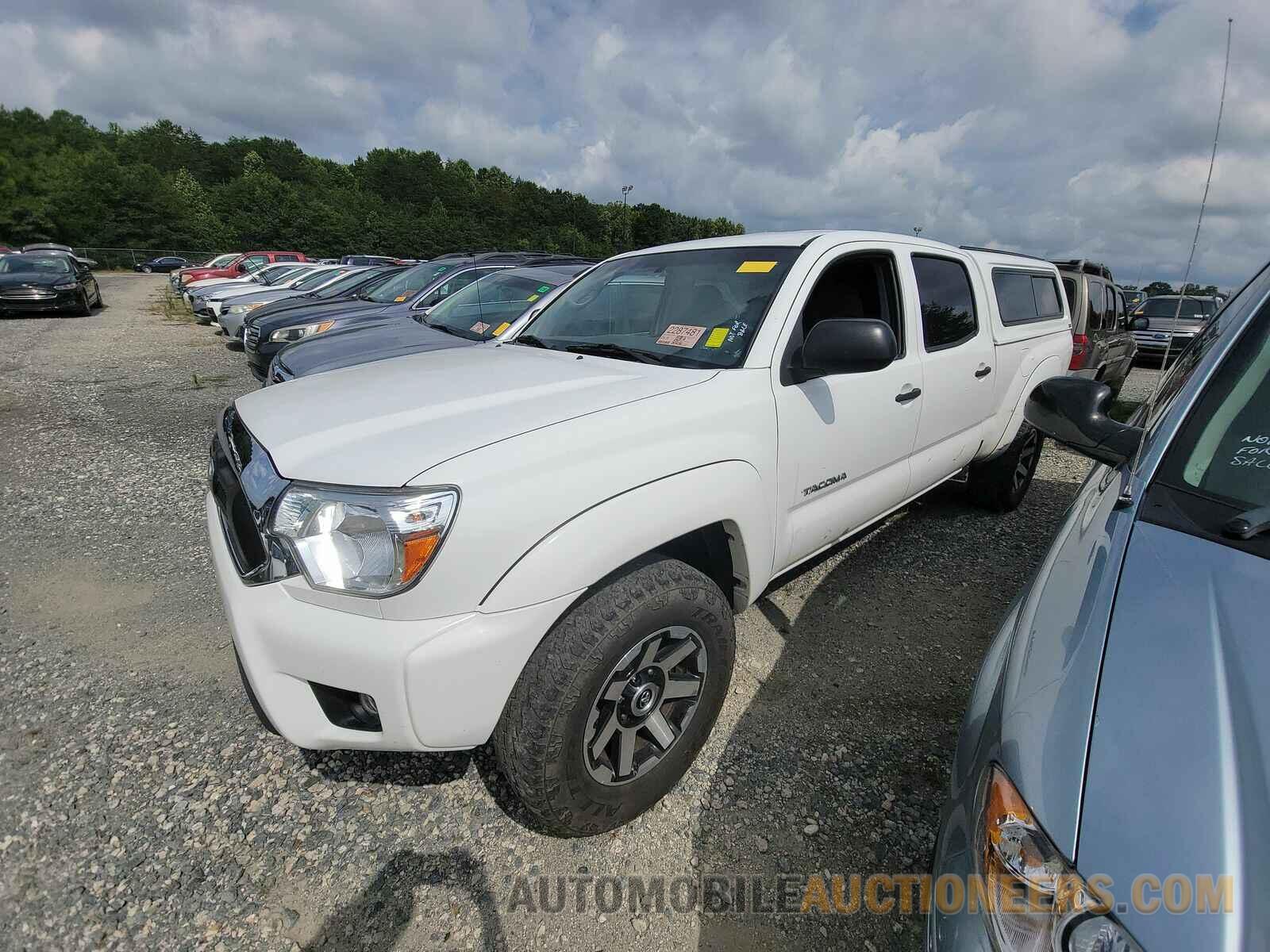 3TMMU4FN6FM075503 Toyota Tacoma 2015