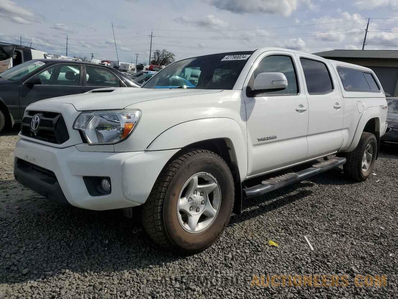 3TMMU4FN9FM076791 TOYOTA TACOMA 2015