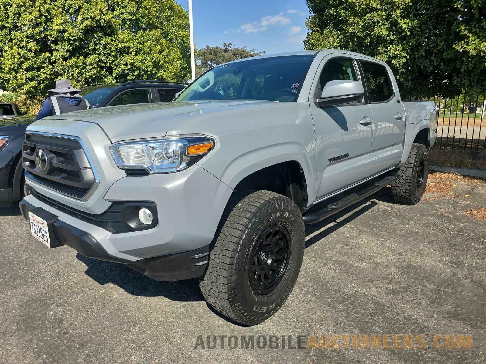 3TYAX5GNXMT017300 Toyota Tacoma 2021