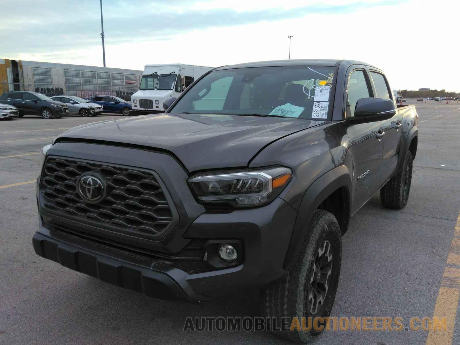 3TYCZ5AN1NT090066 Toyota Tacoma 4WD 2022