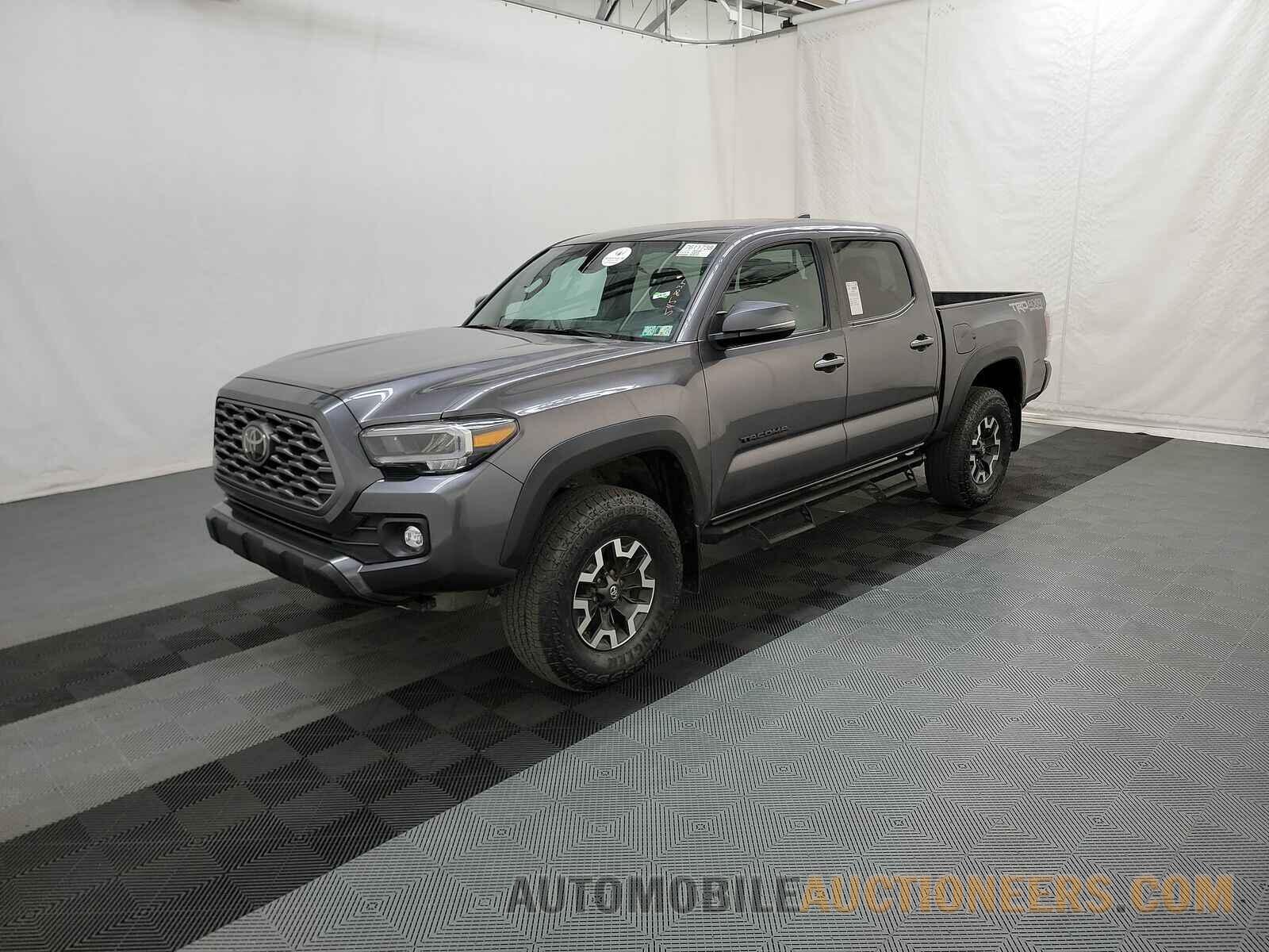 3TYCZ5ANXNT063514 Toyota Tacoma 4WD 2022