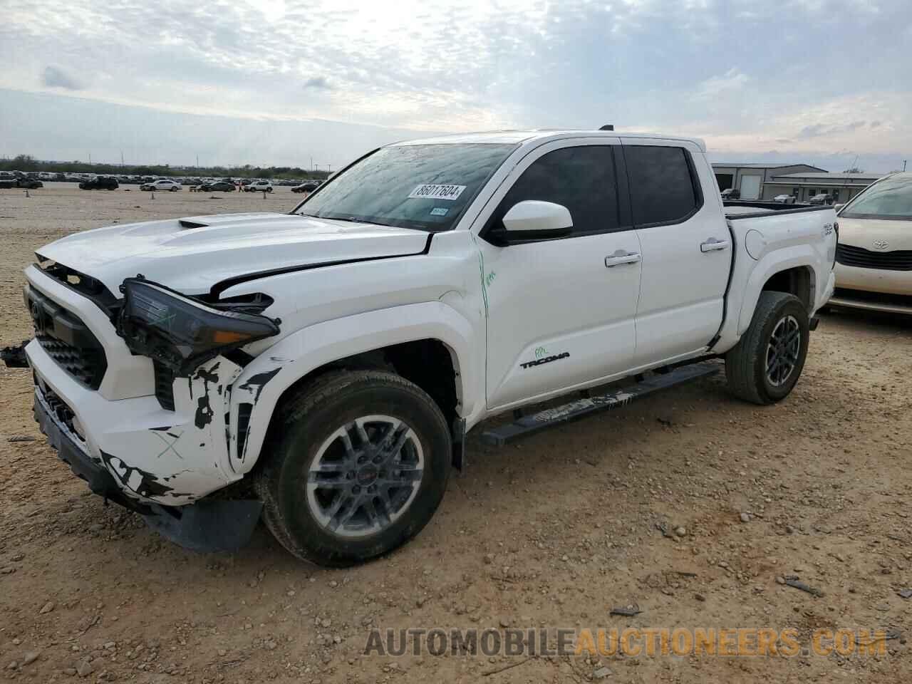 3TYKB5FN3RT002780 TOYOTA TACOMA 2024